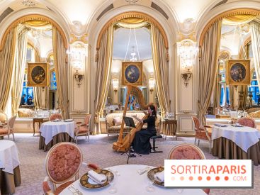 Le tea time Impérial de Noël du Ritz Paris, l'expérience exceptionnelle - les photos -  salon Marie-Louise - harpe
