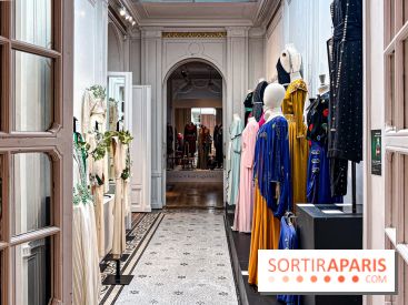 L'exposition couture gratuite de Chloé par Karl Lagerfeld, dans un sublime hôtel particulier