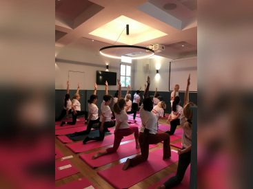 Yoga Rose - julie 2