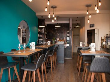 Jéroboam : un cave à vins et à manger conviviale et de qualité ! 