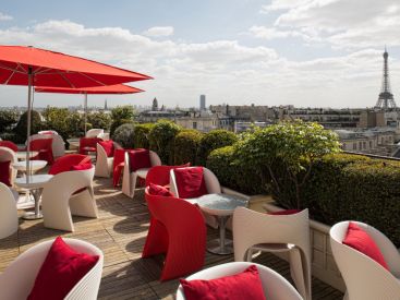 Mumm fait pétiller le rooftop de l'Hôtel Raphael