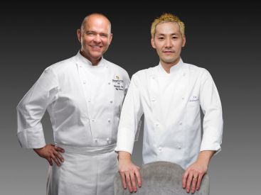 Dîner à 4 mains autour du saké à l'Abeille, Shangri La Paris