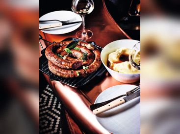 "La meilleure saucisse purée" est à l'honneur chez Lazare !