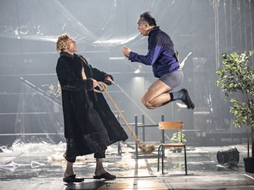 Un ennemi du peuple à l'Odéon Théâtre de l'Europe