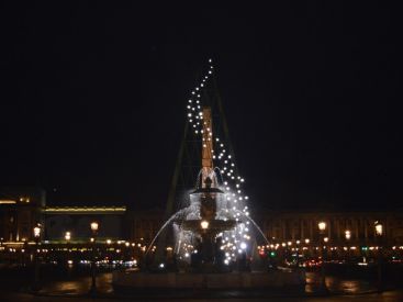 Phares sur la Place de la Concorde pour la COP21