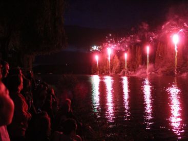Feu d'artifice du 14 Juillet 2018 à Mantes-la-Jolie (78)