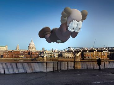 Nuit Blanche 2020 dans les rues : les companions de Kaws en réalité augmentée