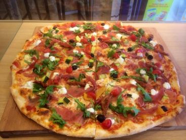 Papelli : on a testé la plus grande pizza de Paris