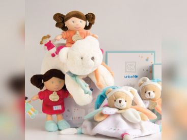 Conte by Elodie Gossuin pour l'UNICEF au JouéClub Paris