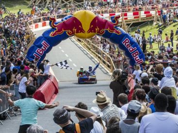 La Course de Caisses à Savon Red Bull au Domaine de Saint Cloud