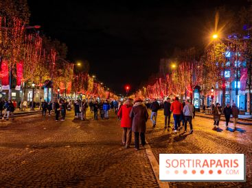 Inauguration des Illuminations de Noël des Champs-Élysées avec Clara Luciani