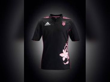 Le nouveau maillot extérieur du Stade Français Paris