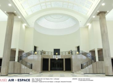 salle des huit colonnes du musée de l'air et de l'espace