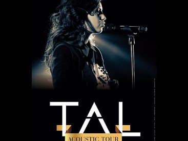 Tal en "Acoustic Tour" au Casino de Paris en 2015