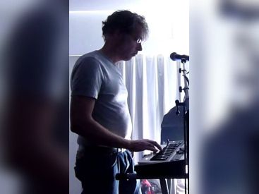 La Fête Triste au Batofar