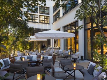 Le Patio de l'Hôtel Le Cinq Codet 