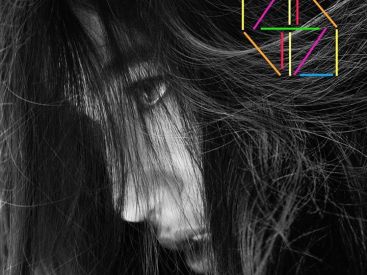 Izia en concerts au Casino de Paris en octobre 2015 