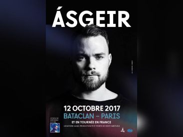 Ásgeir en concert au Bataclan de Paris en octobre 2017