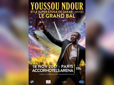 Youssou N'Dour en concert à l'Arena Bercy de Paris en novembre 2017