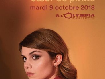Cœur de Pirate fête ses 10 ans de carrière en concert à l'Olympia de Paris en octobre 2018
