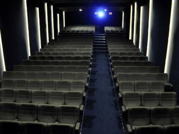 Le Grand Rex à Paris : nouvelle vente de fauteuils de cinéma à 10€