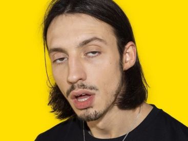 Roméo Elvis en concert à l'AccorHotels Arena de Paris en mars 2020