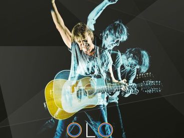 Jean-Louis Aubert en concert à l'AccorHotels Arena de Paris en décembre 2020