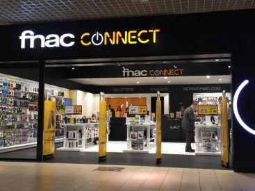 Fnac-Darty et Boulanger : le secteur de l'high-tech et de la culture se met au retrait sans contact