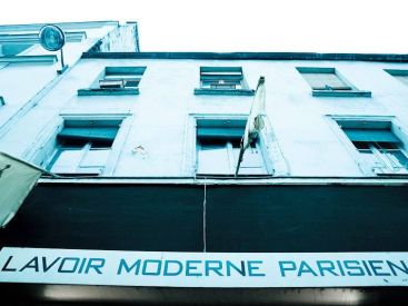 Paris : la Mairie prend le contrôle de plusieurs lieux culturels menacés