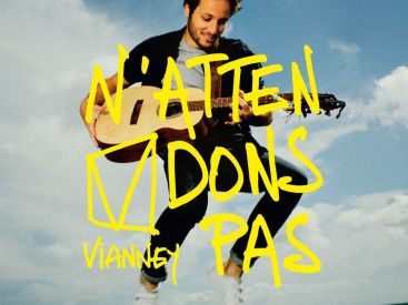 Vianney en concert à l'Accor Arena de Paris en décembre 2021