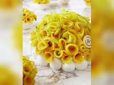 La pavlova Montezuma : le dessert éphémère de Hugo & Victor pour le réveillon du nouvel an 2021