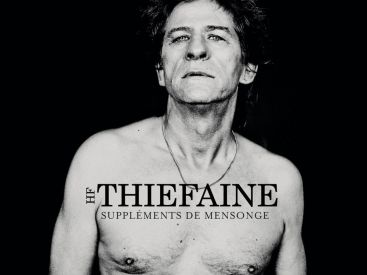 Hubert-Félix Thiéfaine en concert acoustique à Paris en 2022