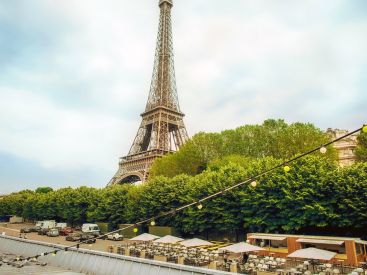 Le Bal de la Marine, édition 2021 : retour de la guinguette parisienne au pied de la Tour Eiffel
