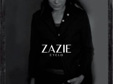 Zazie en concerts au Zénith de Paris en novembre 2013 pour son Cyclo Tour