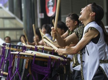 Kodo : spectacle de tambours japonais à la Salle Pleyel de Paris en mars 2022