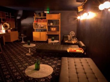 L’Atelier des artistes : le bar hybride de Paris 