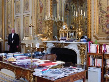 Laurent Grasso nous fait visiter l'Élysée à la galerie Perrotin