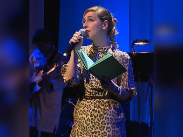 Barbara Carlotti en concert au 104