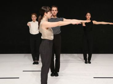 Danse : For Claude Shannon au théâtre de la Bastille 
