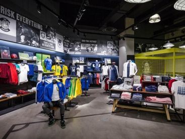 Lancement du 1er flagship Nike aux 4 Temps