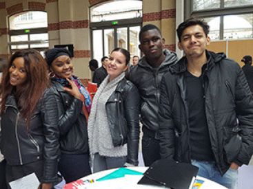 Journées Jobs d’été 2019 au Centquatre (104)