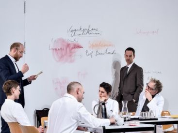 Professeur Bernhardi à la Scène Nationale Les Gémeaux