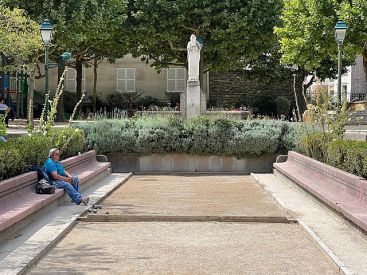 Une fontaine pour garantir la fidélité ? Découvrez l'Histoire de cette superstition à Montmartre