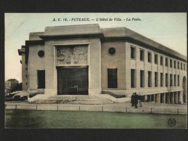 À l'Ouest de Paris, cette mairie insolite est un temple de l'Art Déco