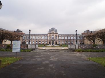 Classé patrimoine d’intérêt régional, ce bâtiment historique est un ancien asile impérial !