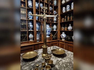 Au cœur des Yvelines, cette villa historique abrite une ancienne apothicairerie royale et elle se visite ! 