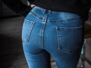 Jean Push Up : notre sélection shopping spéciale belles fesses 