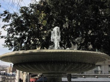 Coronavirus : des traces de virus détectées dans l'eau non potable à Paris