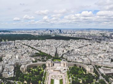 Gérald Darmanin, maire et ministre, aurait été autorisé à cumuler les mandats