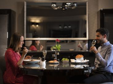 Saint-Valentin 2021 à Paris : un séjour romantique à l'hôtel du Prince de Galles